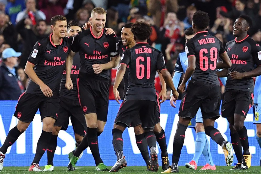 Mertesacker: Arsenal Harus Lebih Efisien