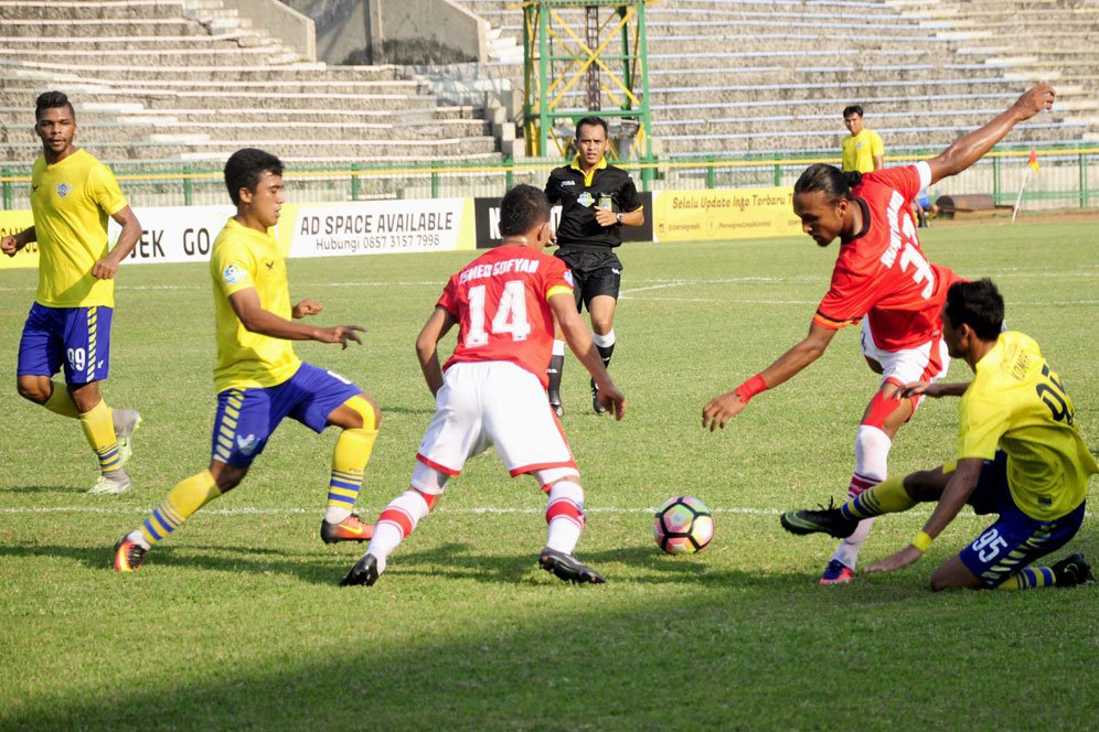 Dikecewakan Wasit, Persija Layangkan Protes Resmi Pada Operator Liga