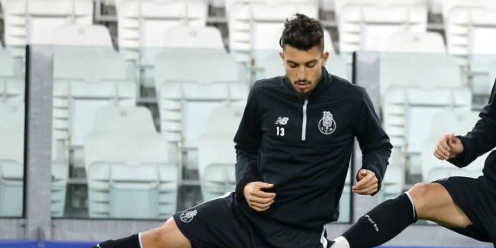 Telles Masuk Dalam Daftar Belanja Chelsea
