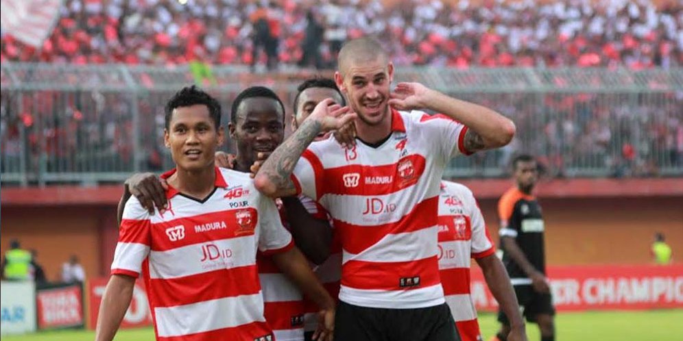 Madura United Tak Lagi Pakai Jasa 'Batman Face'