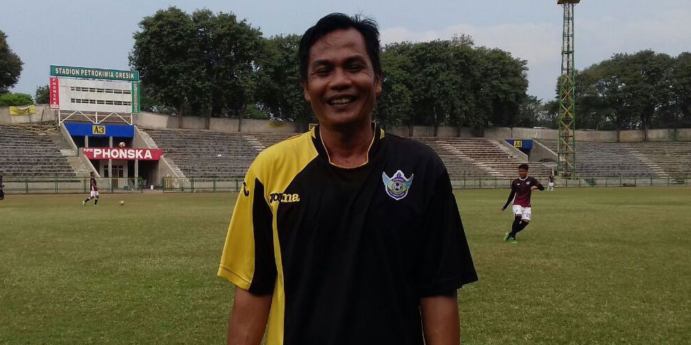 Persegres Krisis Gelandang Bertahan