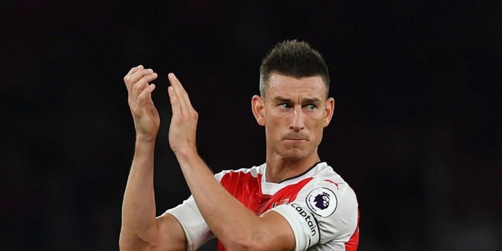 Koscielny Siap Bertarung demi Wenger