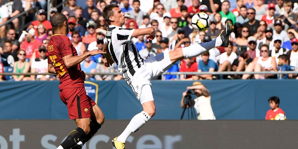Juventus Kalahkan Roma Lewat Adu Penalti
