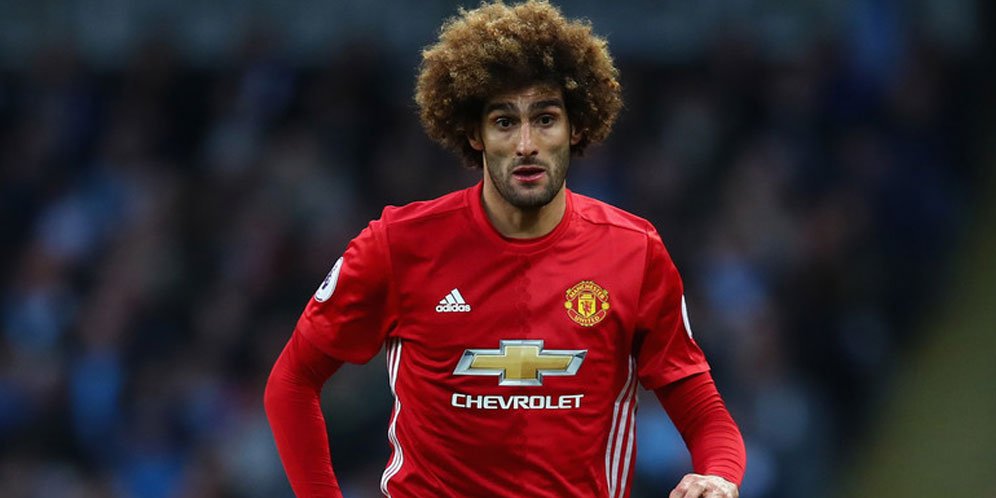 MU dan Mourinho Sudah Menyerah dengan Fellaini