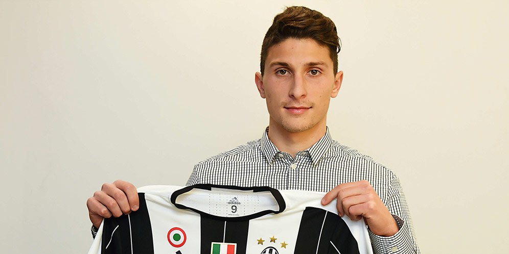 Atalanta: Caldara Belum Akan ke Juventus