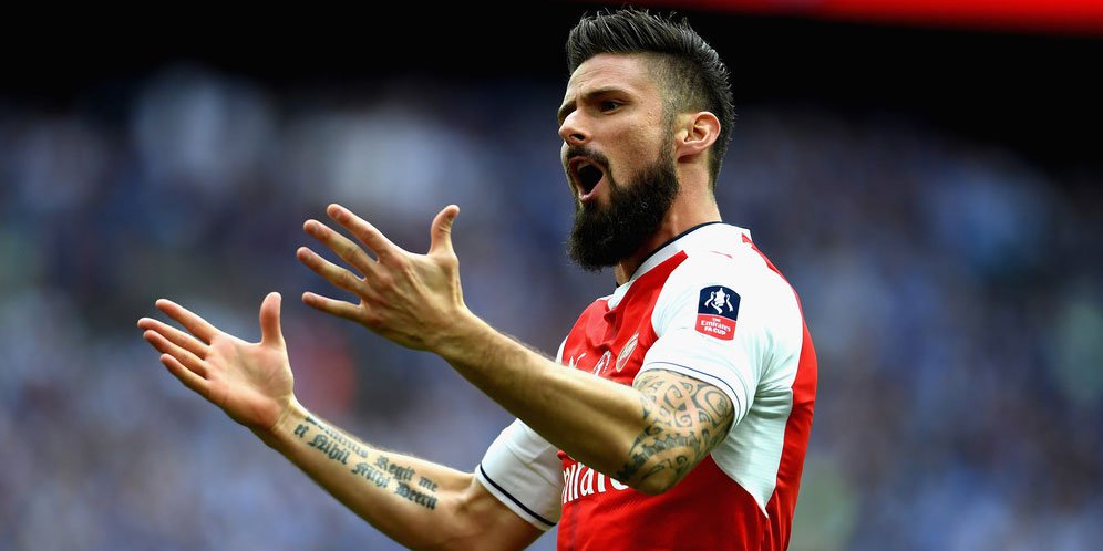 Pires: Giroud Akan Bertahan di Arsenal