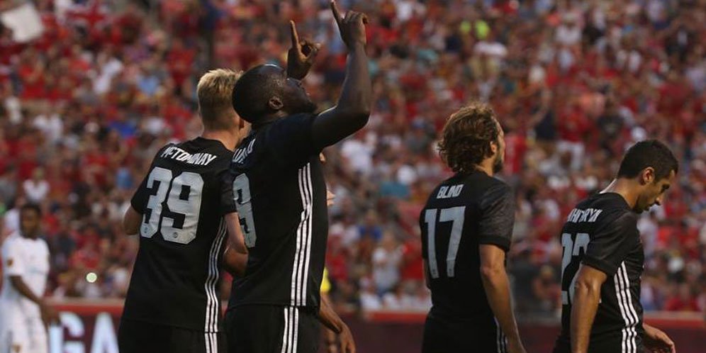 Jones: MU Lebih Kuat Musim Depan