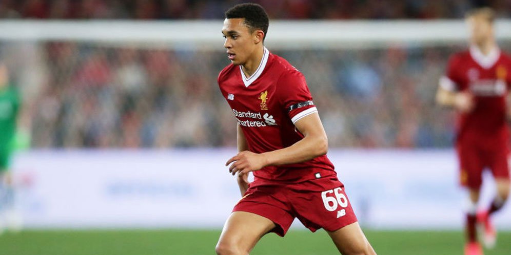 Balik Lebih Cepat, Bek Muda Liverpool Ungkap Alasannya