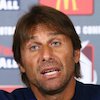 Conte Tertawakan Tudingan Kriminal Costa