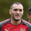 Lucas Perez Masih Belum Mau Menyerah di Arsenal