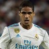 Varane Resmi Teken Kontrak Baru di Real Madrid