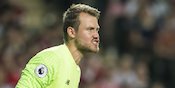 Barcelona Masih Idamkan Simon Mignolet Barcelona Masih Idamkan Simon Mignolet