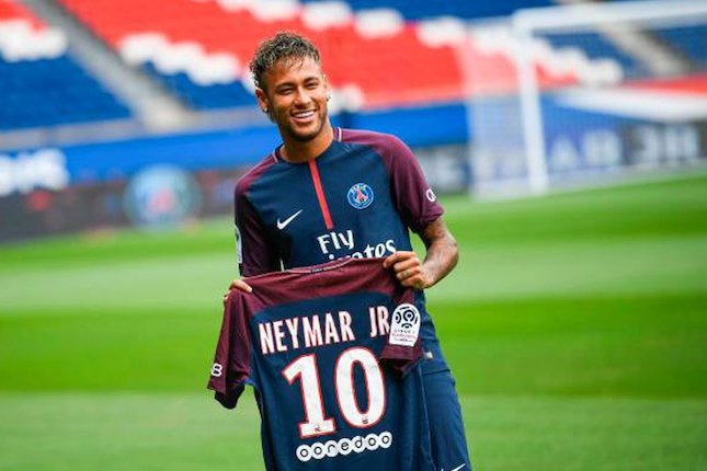UEFA Bantah Akan Bantu Madrid Dapatkan Neymar
