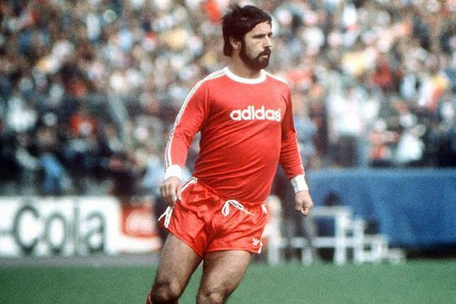 Gerd Muller - 14 gol