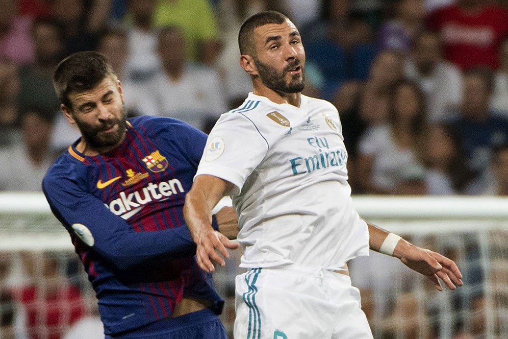 Video: Datang ke Madrid, Pique Langsung Diejek 'Se Queda'