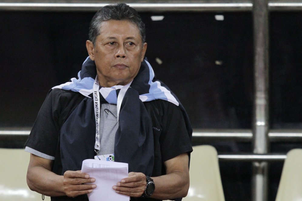 Persela Tetap Pertahankan Herry Kiswanto