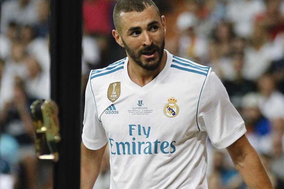 Zidane Hadang Kepergian Benzema dari Madrid