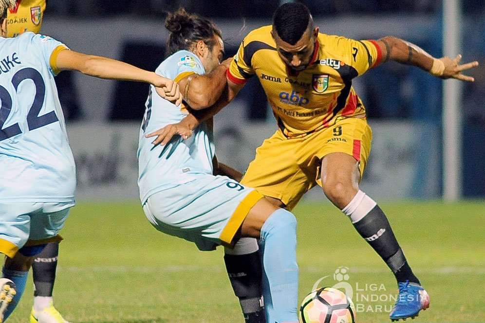 Mitra Kukar Perpanjang Rekor Buruk Persela