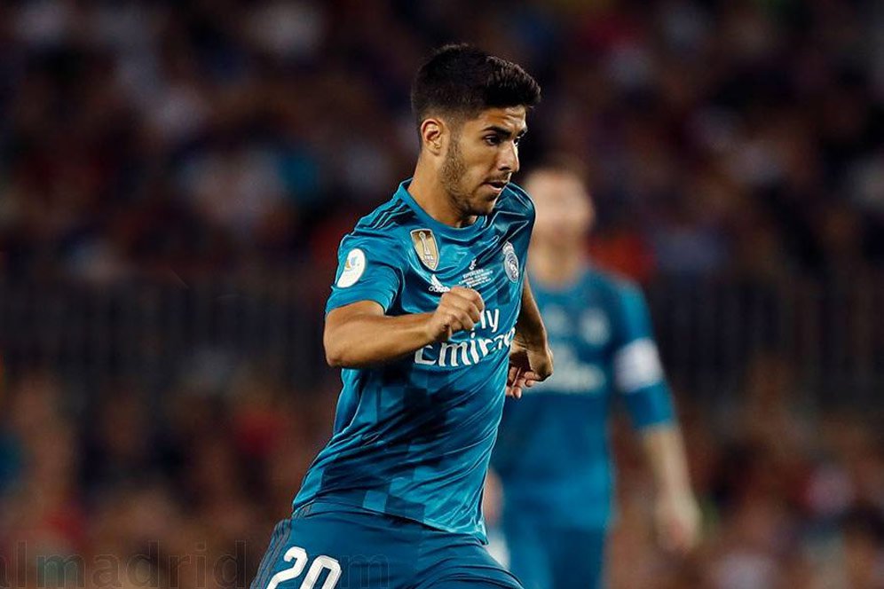 Sergio Ramos Lempar Pujian Pada Asensio