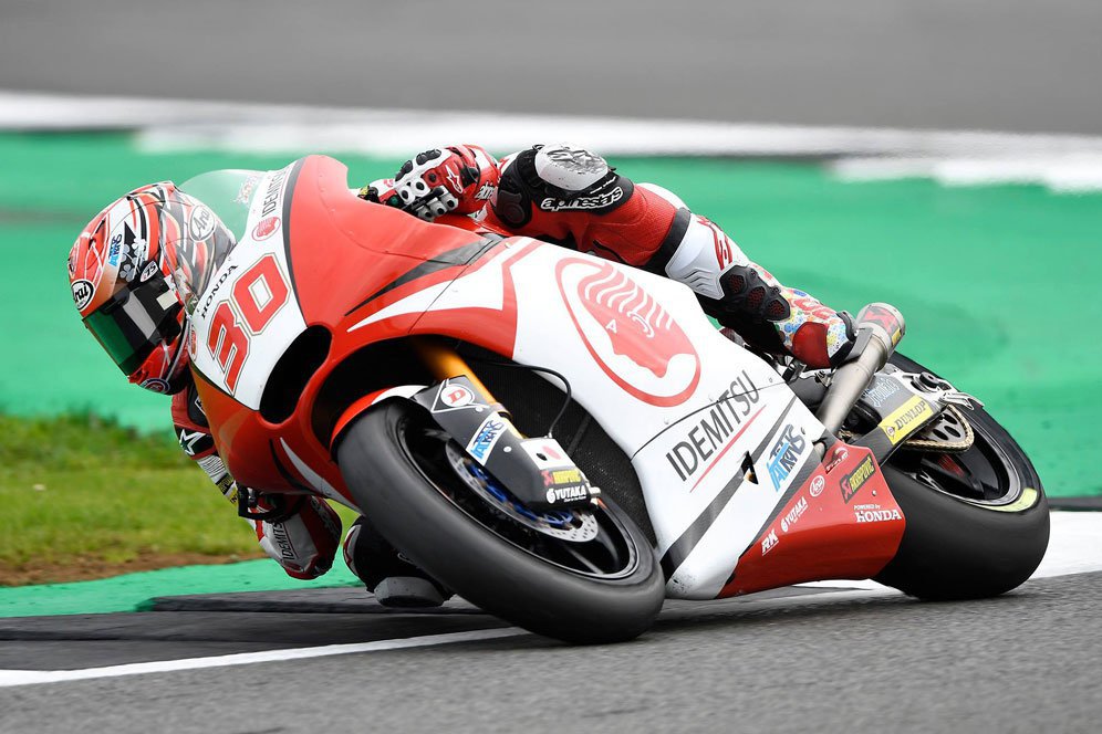 Nakagami Rebut Kemenangan Perdana di Moto2 Inggris