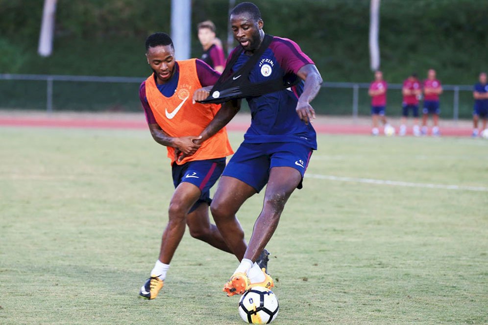 Toure Yakin City Akan Sukses di Premier League 17/18