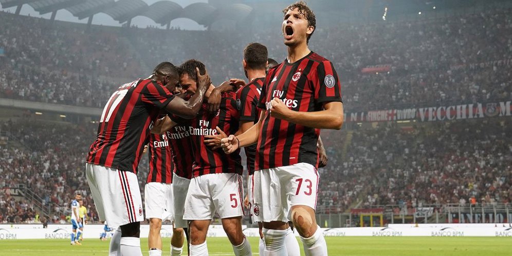 Hasil Pertandingan AC Milan vs Universitatea Craiova: Skor 2-0