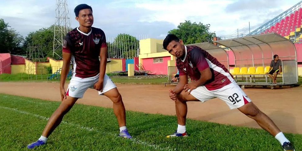 Persegres Bawa Dua Pemain Baru ke Padang