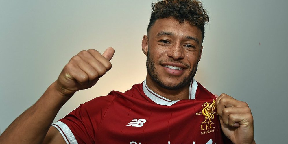 Ox Chamberlain Resmi Tinggalkan Arsenal Demi Liverpool