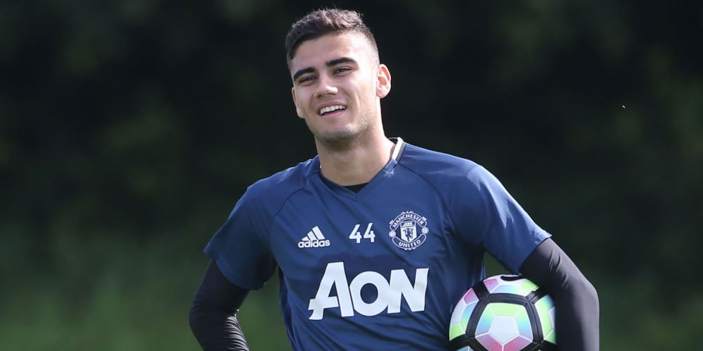 Andreas Pereira