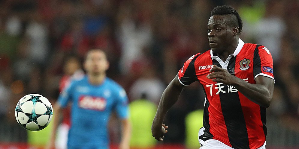 Balotelli Tak Tutup Kemungkinan CLBK Dengan Milan