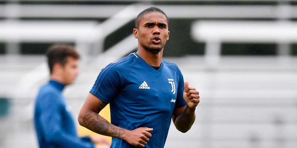 Douglas Costa Comeback Lawan Belgia?