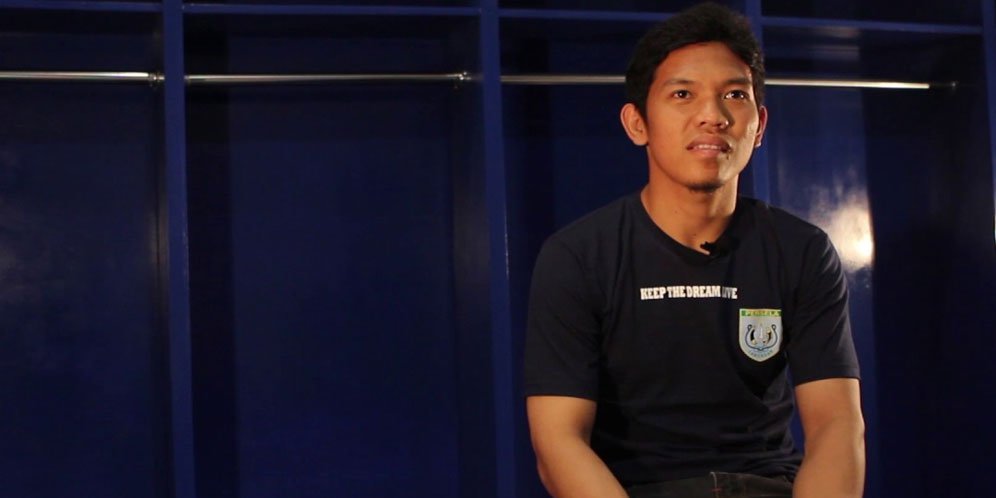 Aji Santoso Tak Berminat Cari Pengganti Eka Ramdani Aji Santoso Tak Berminat Cari Pengganti Eka Ramdani