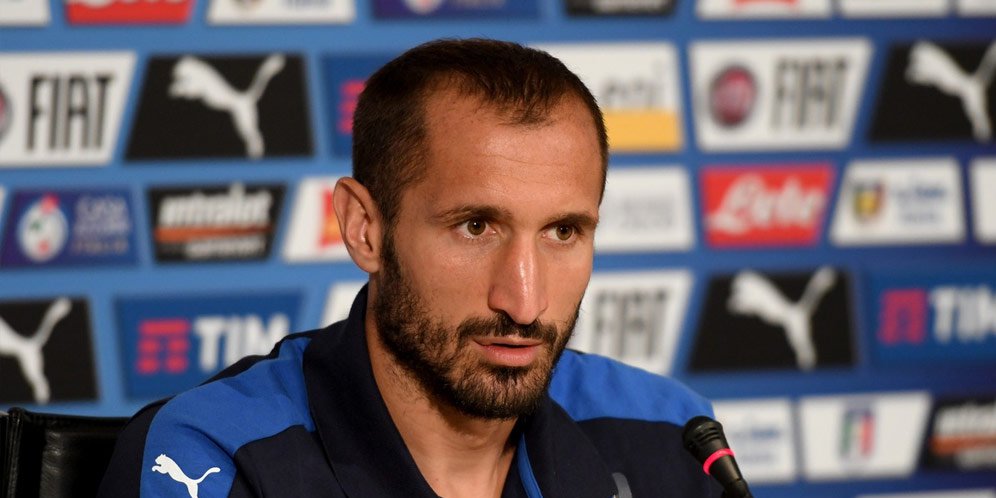 Chiellini: Untungnya Ibrahimovic Sudah Pensiun