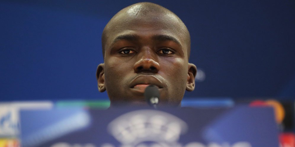 MU Bernafsu Jadikan Koulibaly Bek Termahal Dunia