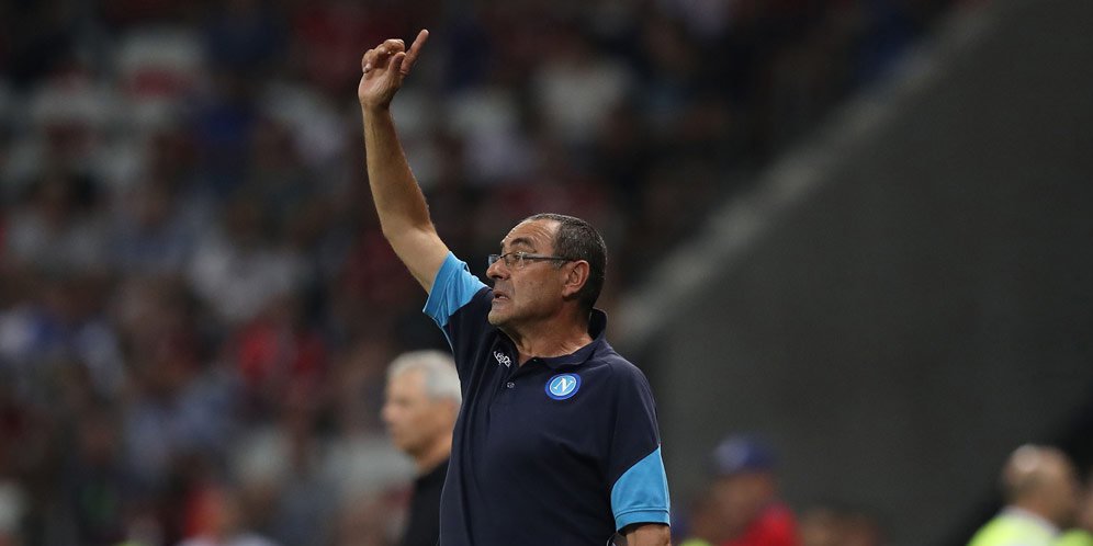 Sering Dipuji Guardiola, Sarri: Saya Hanya Mencintai Sepak Bola