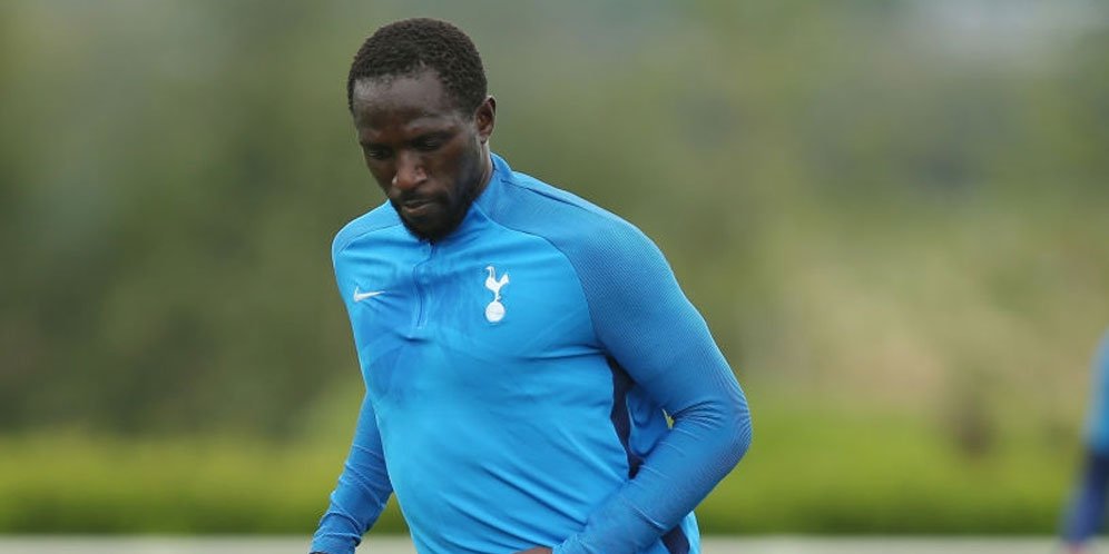 Gelandang Ini Bantah Akan Tinggalkan Tottenham