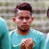 Sungguh Mulia, Andik Vermansah Donasikan Jersey Timnas Bagi Keluarga Almarhum Catur