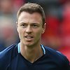 Kian Panas, MU Sekarang Juga Berminat Tarik Jonny Evans