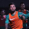 Hari Pertama Latihan Timnas Indonesia, Stefano Lilipaly Cedera