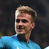 Wenger Bahagia Dengan Perkembangan Rob Holding