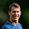 Belum Ingin Pensiun, Lichtsteiner Buta Soal Masa Depannya