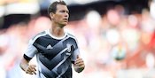Lichtsteiner: Scudetto Hanya Untuk Juventus dan Napoli?