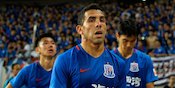 Shanghai Shenhua Resmi Putus Kontrak Carlos Tevez