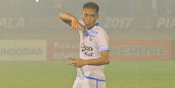 Pelatih Kiper Arema Harap Kurnia Meiga Lekas Pulih Pelatih Kiper Arema Harap Kurnia Meiga Lekas Pulih