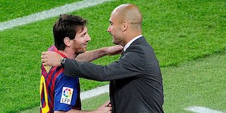 Lionel Messi dan Pep Guardiola (c) AFP