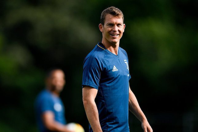 Ingin Belajar dengan Lichtsteiner