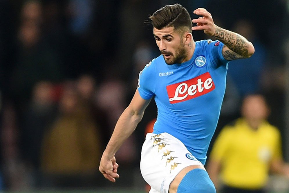 Januari, Maurizio Sarri Minta Chelsea Beli Elseid Hysaj