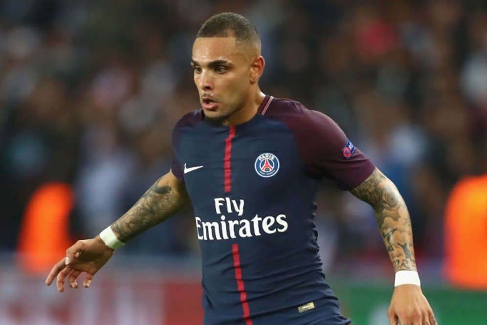 Barcelona Ingin Boyong Kurzawa dari PSG