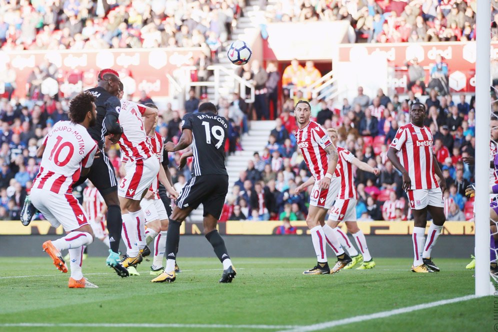 Hasil Pertandingan Stoke City vs Manchester United: 2-2