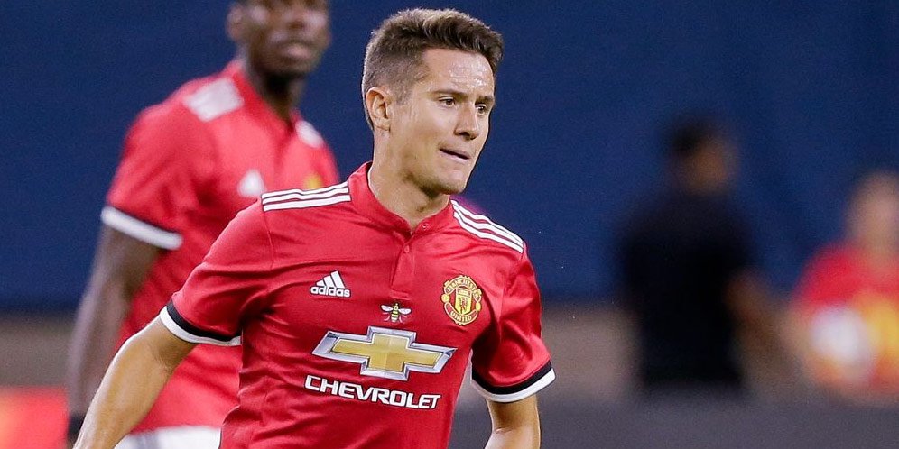 MU Ambil Opsi Perpanjang Kontrak Ander Herrera